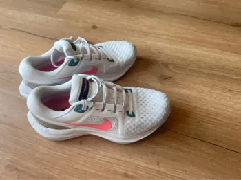 Tweedehands Nike Air Zoom bike — afbeelding 1 van 3