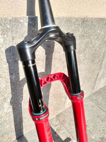 Brugt RockShox Lyrik bike — billede 5 af 8