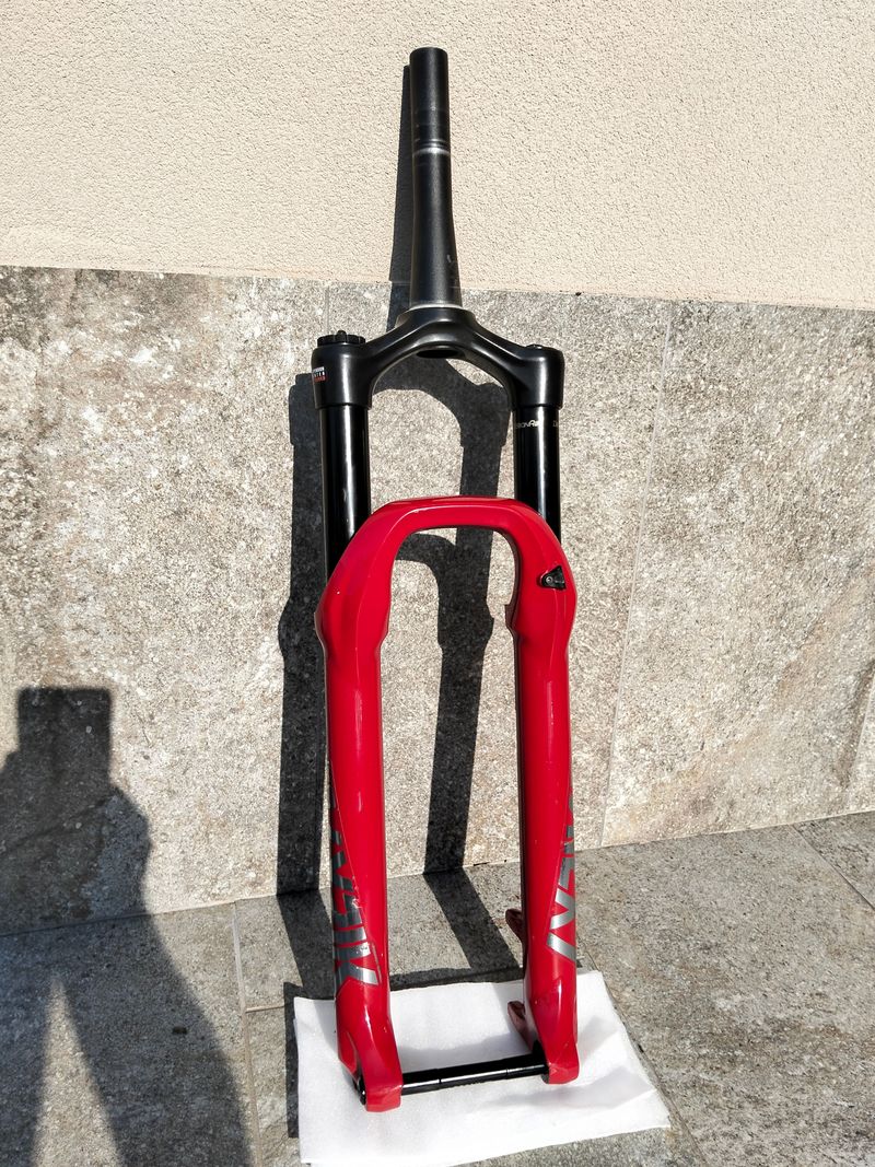 Used RockShox Lyrik Fork