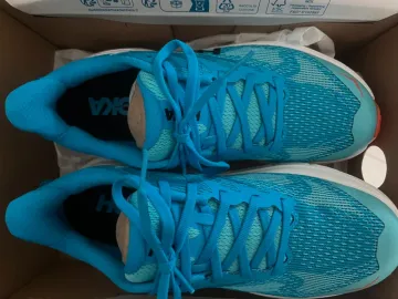 Hoka Running Shoes bike usato — immagine 1 di 8