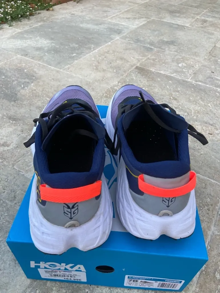 Hoka Speedgoat 7 bike usato — immagine 5 di 8