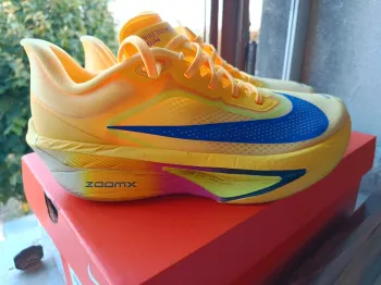 Used Nike Zoom Fly 6 bike — image 4 of 7
