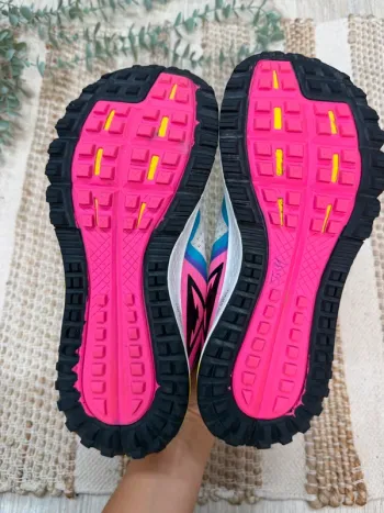 Used Nike Air Zoom Wildhorse 5 bike — image 7 of 13
