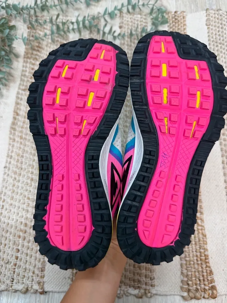 Used Nike Air Zoom Wildhorse 5 bike — image 7 of 13