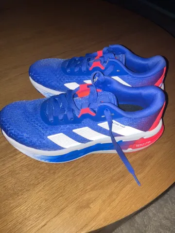 Used Adidas Adistar Repetitor Running Shoes