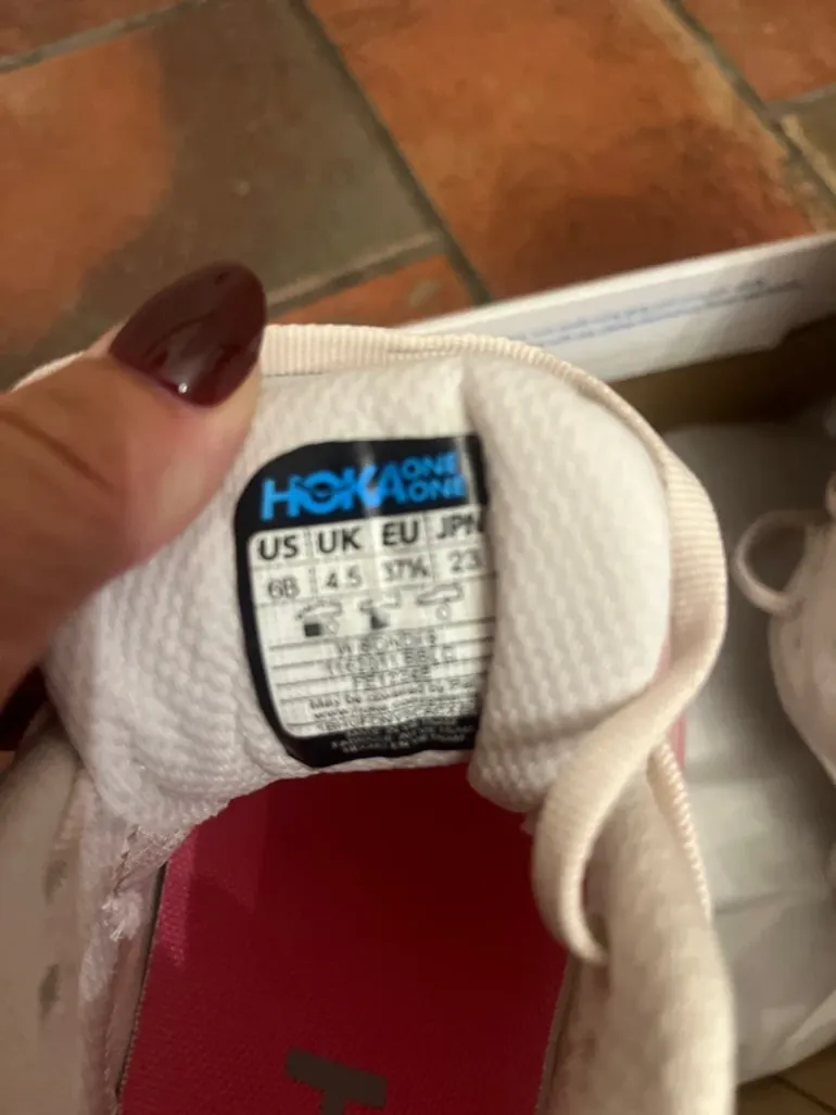 Used Hoka Clifton 10 bike — image 4 of 11