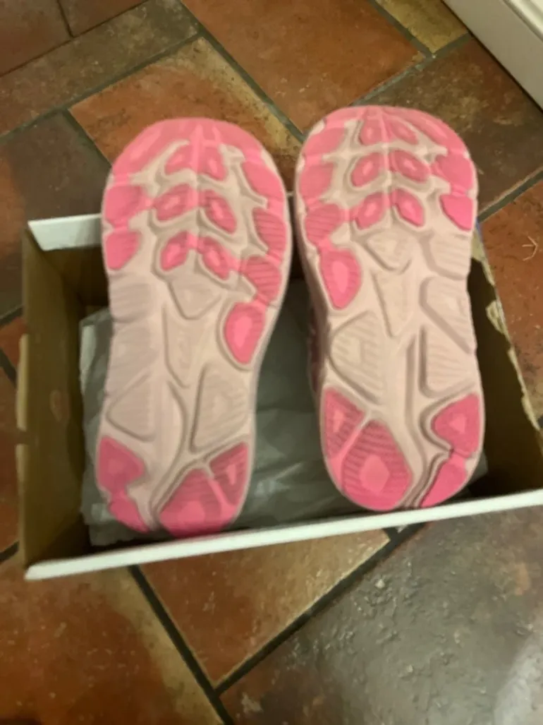 Used Hoka Clifton 10 bike — image 3 of 11