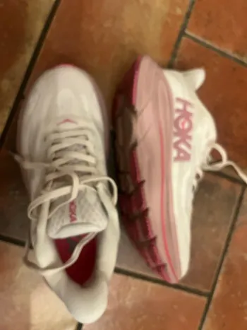 Used Hoka Clifton 10 bike — image 6 of 11