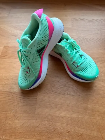 Adidas Adizero bike usato — immagine 1 di 5