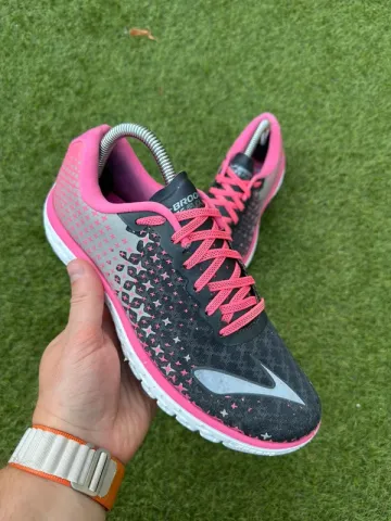 Brooks Running Sneakers bike usato — immagine 1 di 11