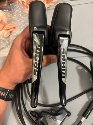 Brugt Sram Rival 1 DoubleTap Shifter/Brake Set 2024 bike — billede 3 af 9