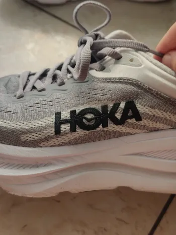 Used Hoka Bondi 9 bike — image 2 of 5
