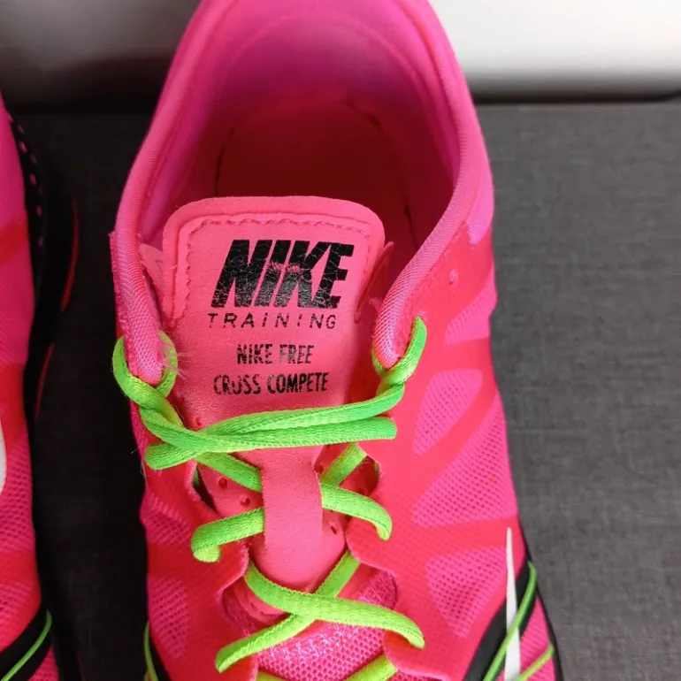 Nike Training Laufschuhe bike usato — immagine 4 di 9