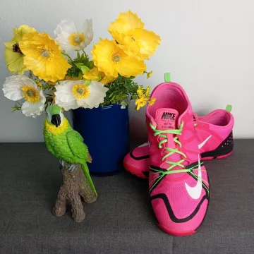 Nike Training Laufschuhe bike usato — immagine 1 di 9