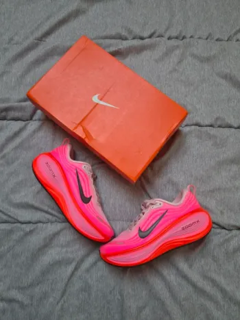 Hyper Nike Zoom Vomero Plus bike d'occasion — image 1 sur 8