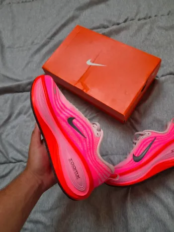 Hyper Nike Zoom Vomero Plus bike d'occasion — image 4 sur 8