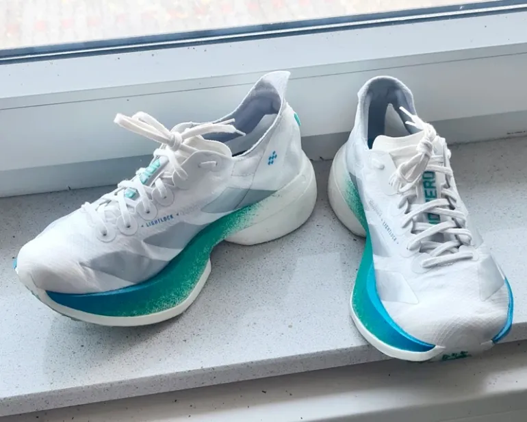 Gebrauchtes Adidas Adizero Adios Pro 4 bike — Bild 2 von 5