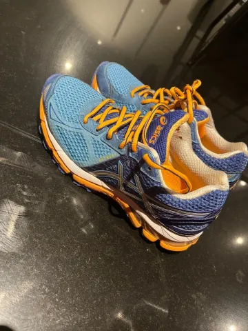 Used Asics Baskets bike — image 1 of 7