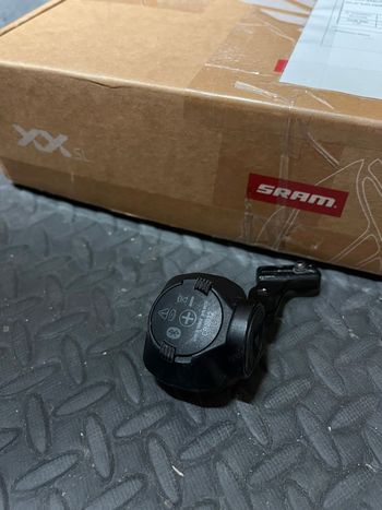 Sram Pod AXS Ultimate Controller 2026 bike d'occasion — image 3 sur 3