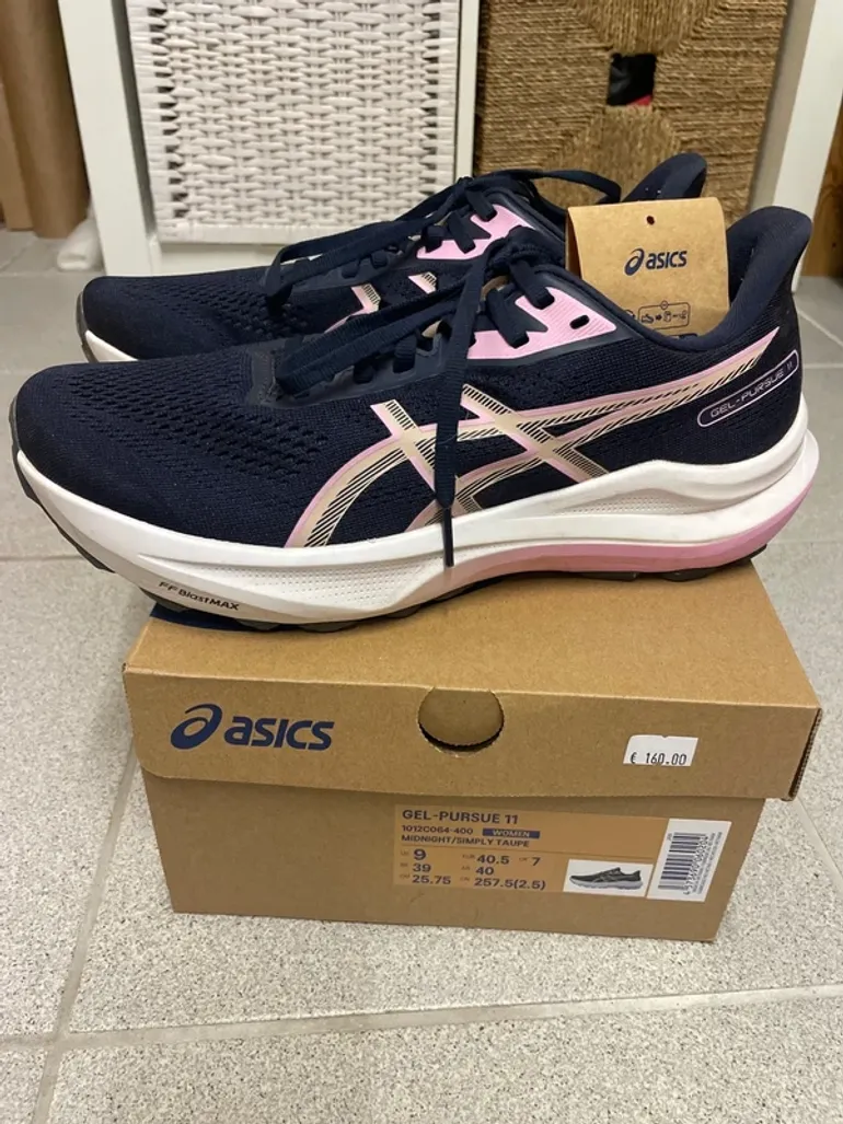 Używany Asics Gel-Pursue 11 bike — zdjęcie 2 z 4