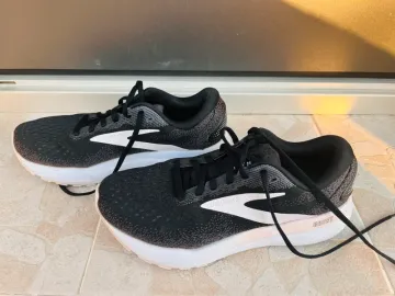Used Brooks Ghost 16 Running Shoes
