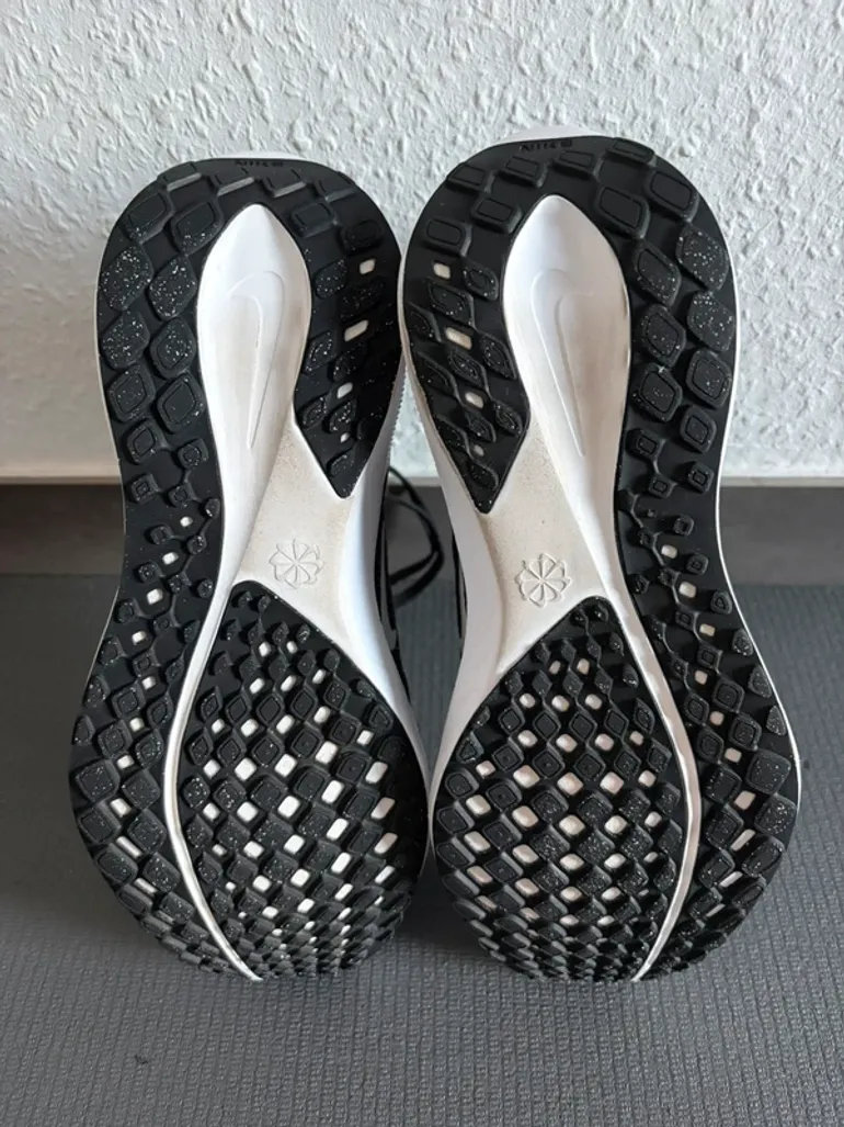 Used Pegasus Nike Air Zoom 41 bike — image 2 of 6
