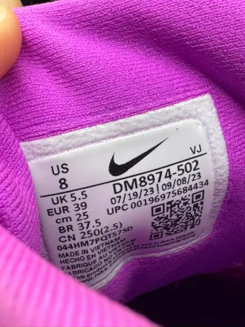 Used Nike Zoom Fly 5 bike — image 9 of 9