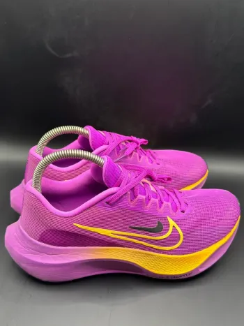 Used Nike Zoom Fly 5 bike — image 6 of 9