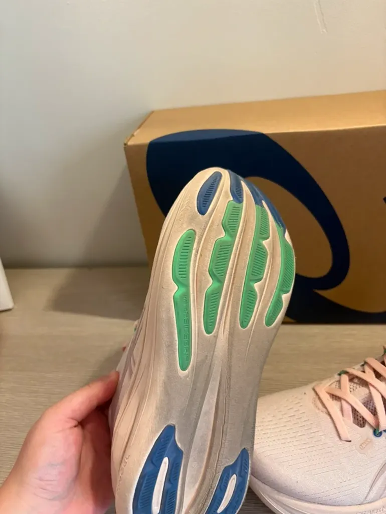 Käytetty Asics Gel Nimbus 28 bike — kuva 3 / 4