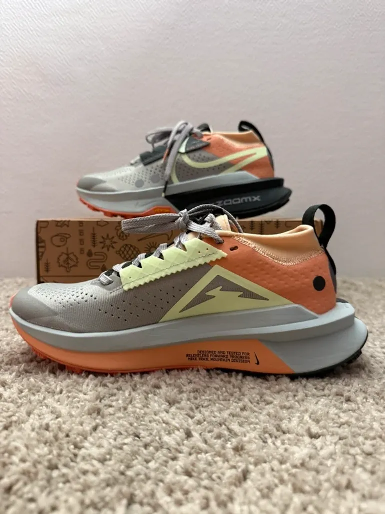 Used Nike ZoomX Zegama Trail bike — image 3 of 7