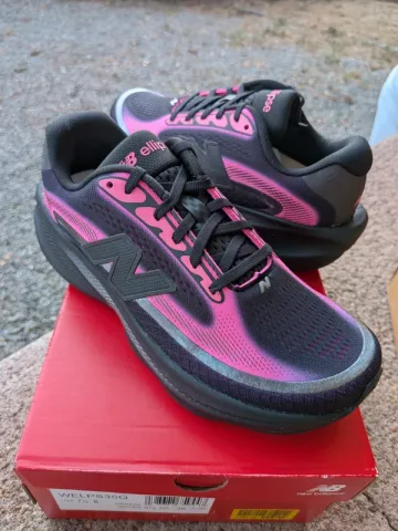 Used New Balance ellipse v1 bike — image 1 of 5