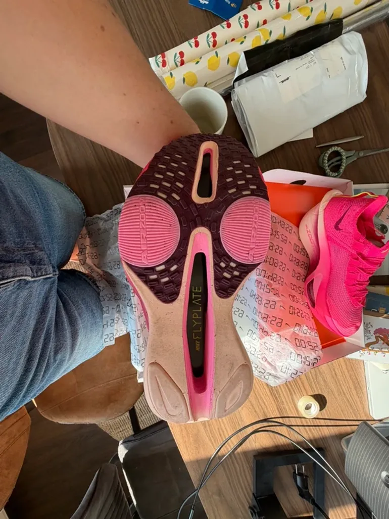 Used Nike Air Zoom Alphafly Next% 3 bike — image 8 of 11