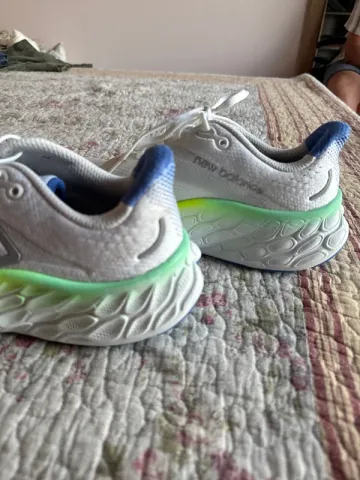 Used New Balance Fresh Foam bike — image 2 of 9