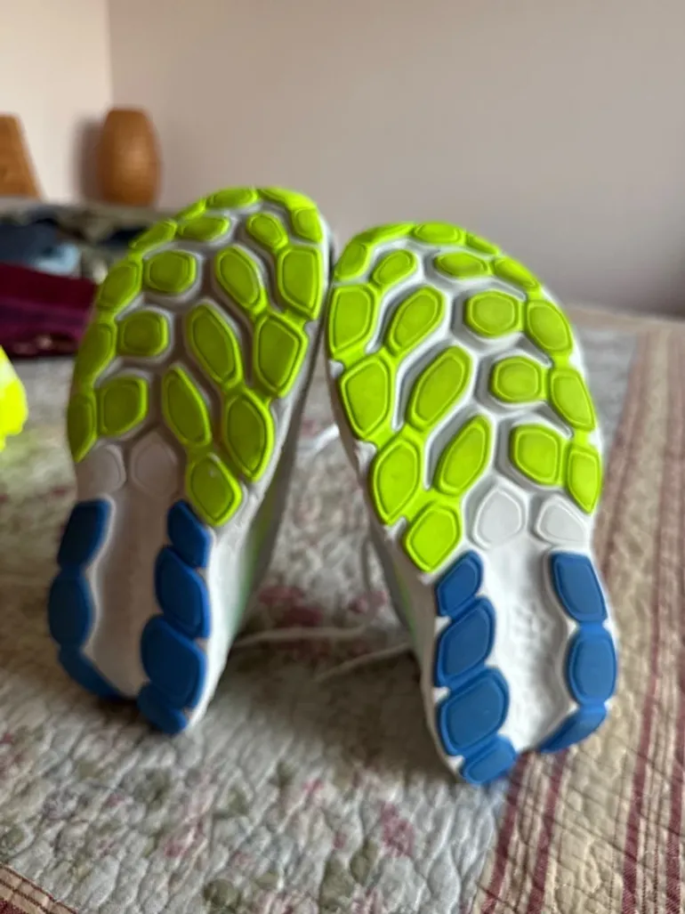 Used New Balance Fresh Foam bike — image 6 of 9