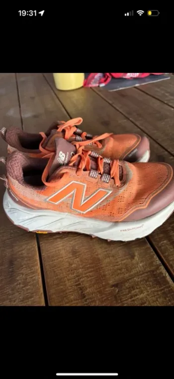 Gebrauchtes New Balance Fresh Foam X Hierro v9 bike — Bild 1 von 6