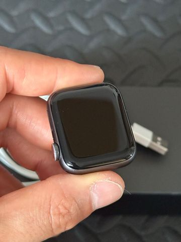 apple Watch 4 Nike GPS+Cellular Electronics d'occasion