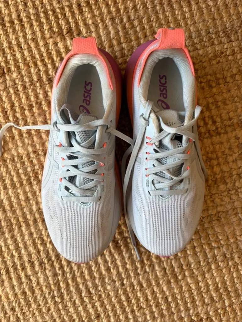 Použité Asics Gel Nimbus 28 bike — obrázek 1 z 6