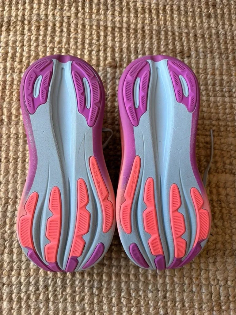 Použité Asics Gel Nimbus 28 bike — obrázek 3 z 6