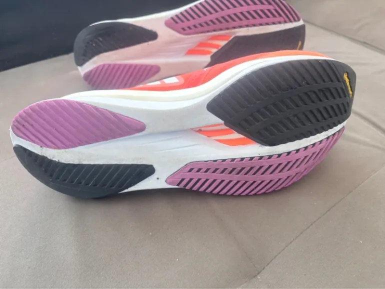 Used Adidas Adizero Boston 11 bike — image 5 of 10