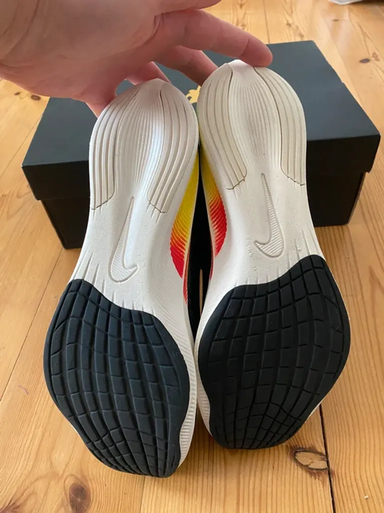 Used Nike Zoom Fly 4 bike — image 10 of 15