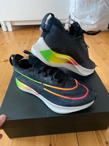 Used Nike Zoom Fly 4 bike — image 3 of 15