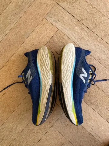 New Balance Fresh Foam X 1080 v14 bike d'occasion — image 4 sur 5