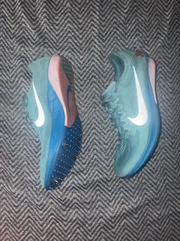 Used Nike Dragonfly 2 Running Shoes