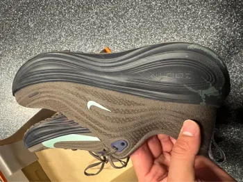 Nike Vomero Plus bike d'occasion — image 3 sur 4