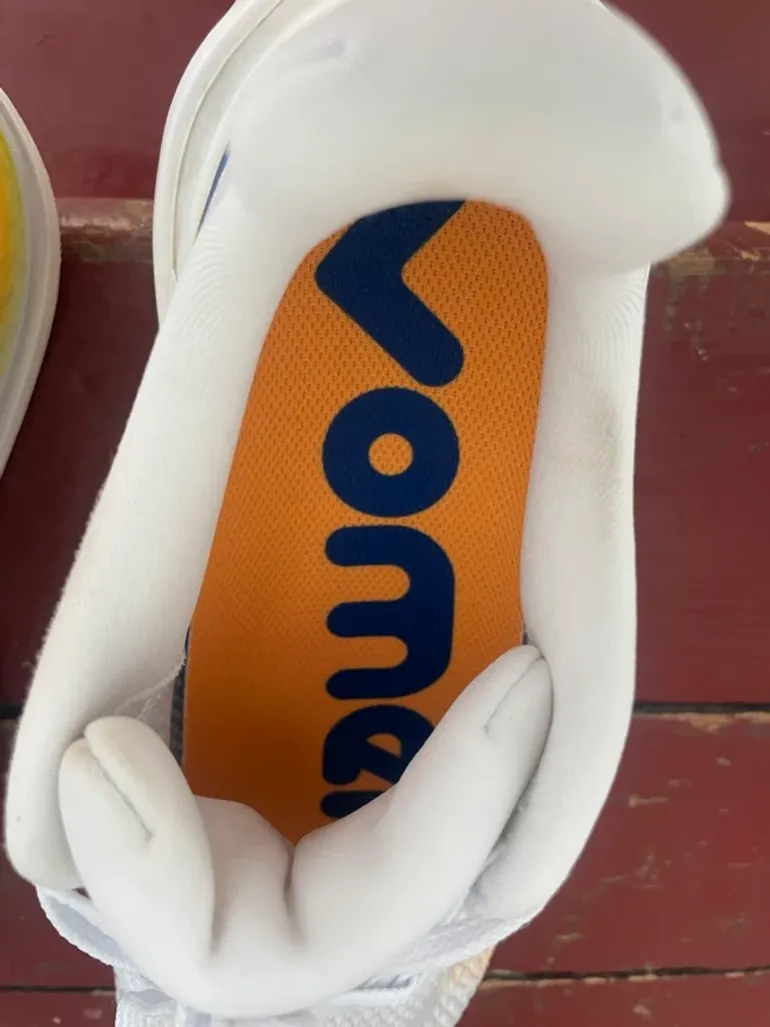 Used Premium Vomero bike — image 4 of 4