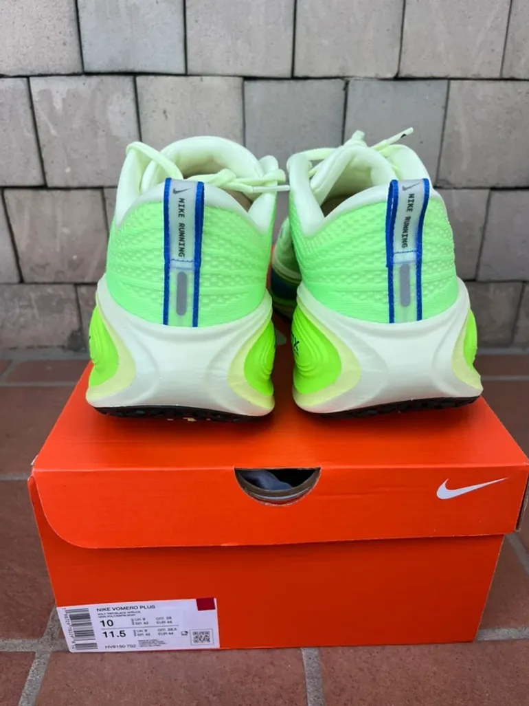 Nike Vomero Plus bike d'occasion — image 4 sur 7