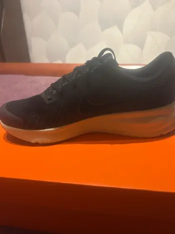 Used Nike Run Defy bike — image 6 of 7