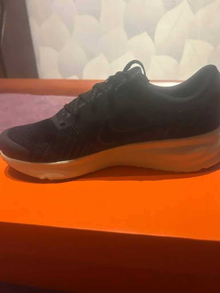 Used Nike Run Defy bike — image 6 of 7