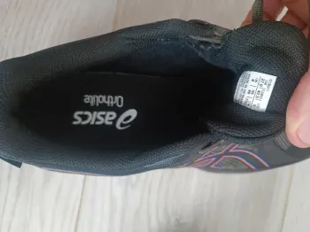 Used Asics Gel-sonoma 8 GTX bike — image 8 of 8