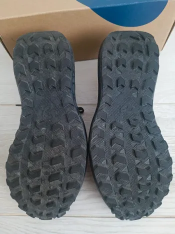 Used Asics Gel-sonoma 8 GTX bike — image 7 of 8